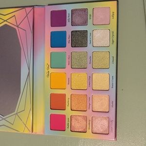Violet Voss Sugar Crystals Palette